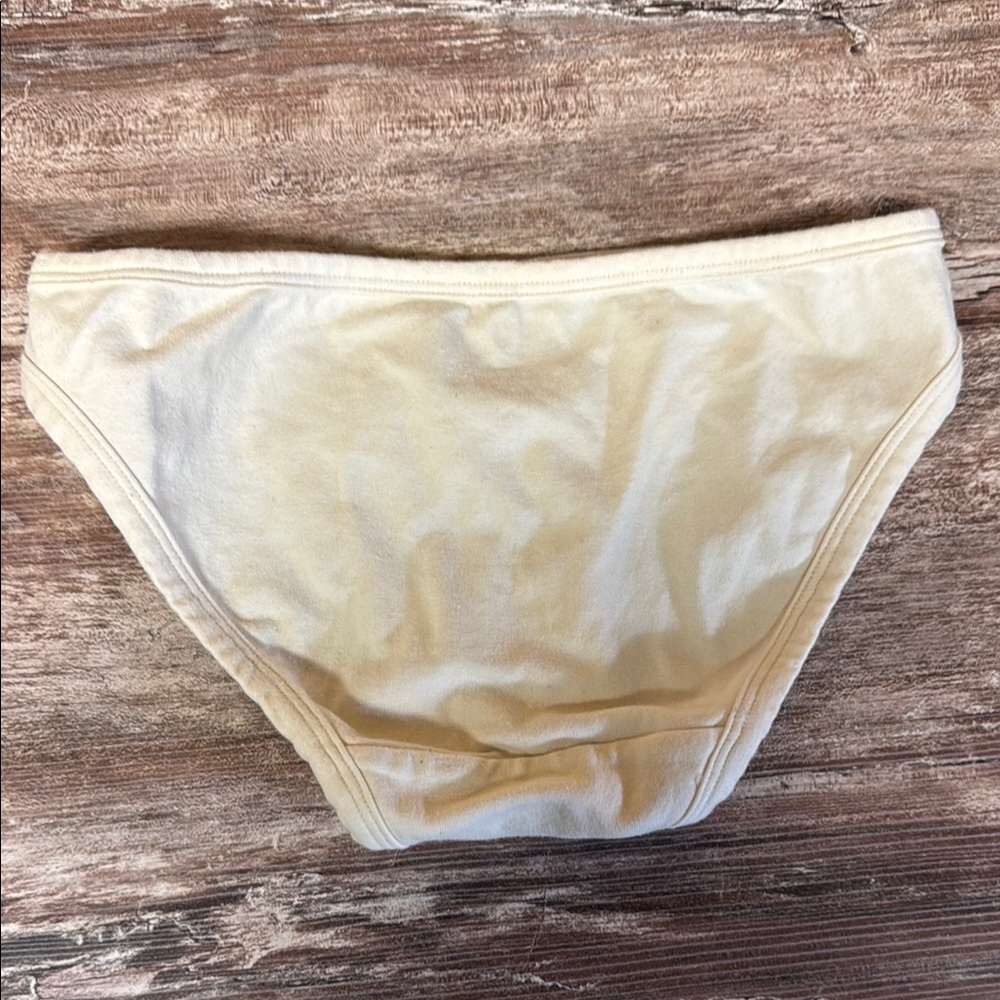 ARQ Beige Intimates - Picture 3 of 3